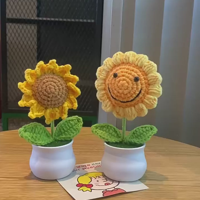 1Pc Crochet Lily & Sunflower Pot Decor